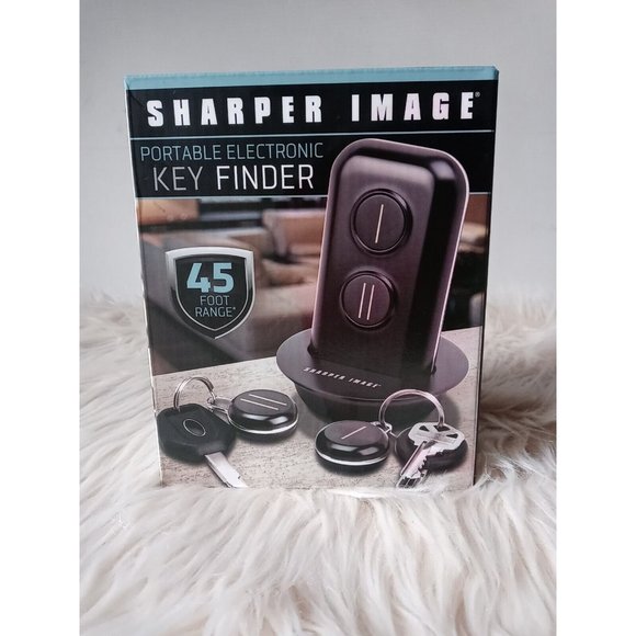 Sharper Image Portable Electronic Key Finder 45 Foot Range - Picture 3 of 16